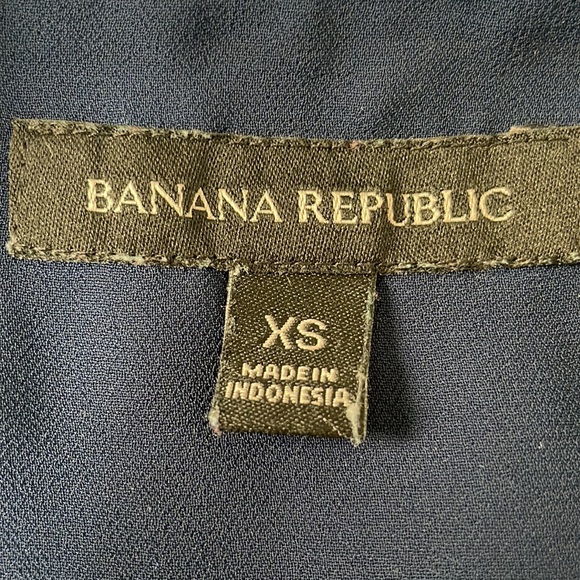 Banana Republic, Navy Tank Top. Size XS - Picture 5 of 5